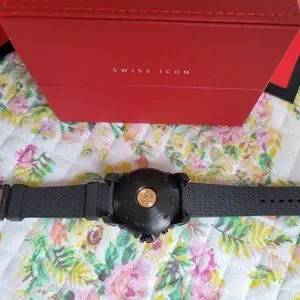 Montre Michel Jordi Mega Icon Magic Black - Homme - Quartz - Cadran Noir 45mm - Occasion Comme Neuve